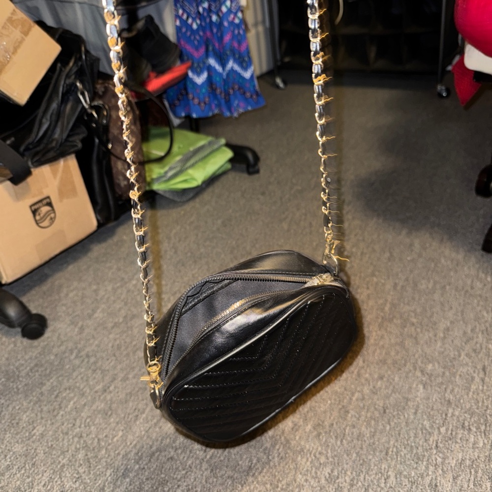 Purse - Picture 3 of 5